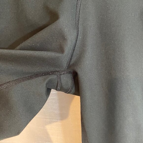 NWOT Aries Leggings Chill Play Move Ladies Med Black - Picture 6 of 12